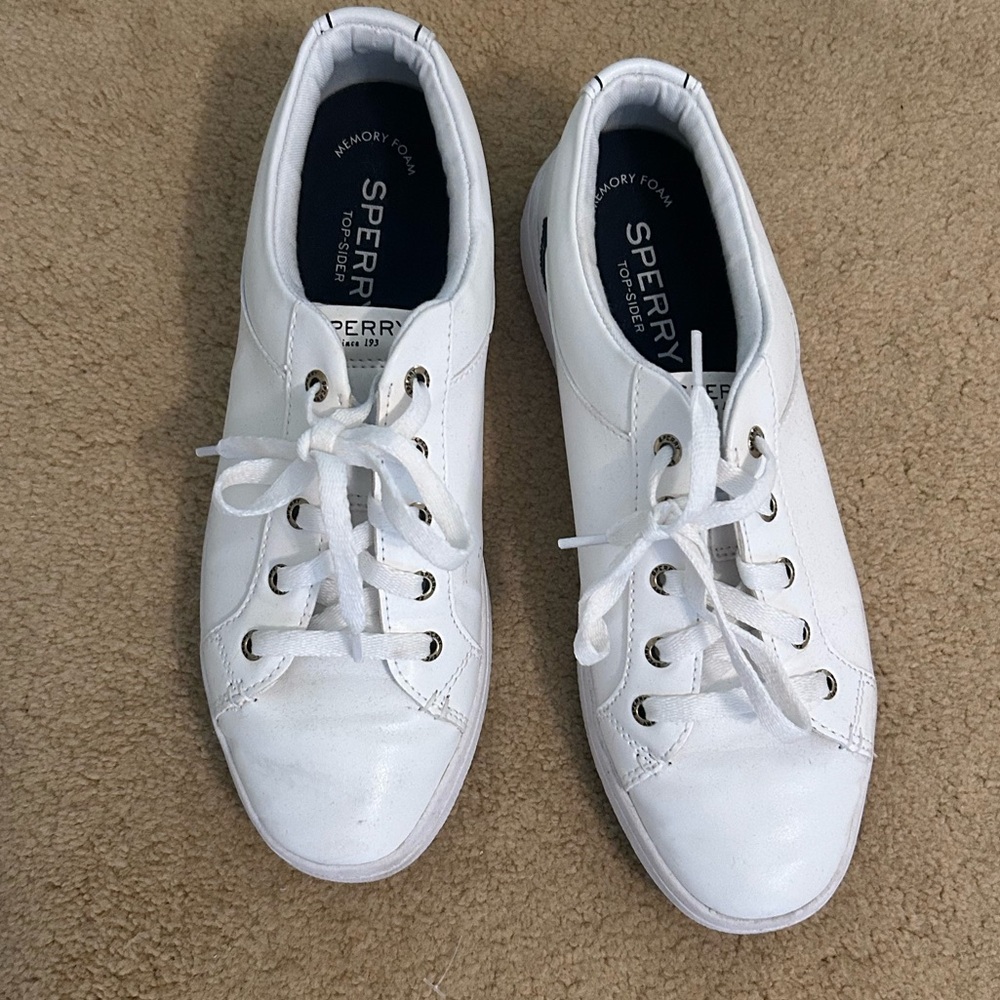 Sperry Women’s Leather Sneakers